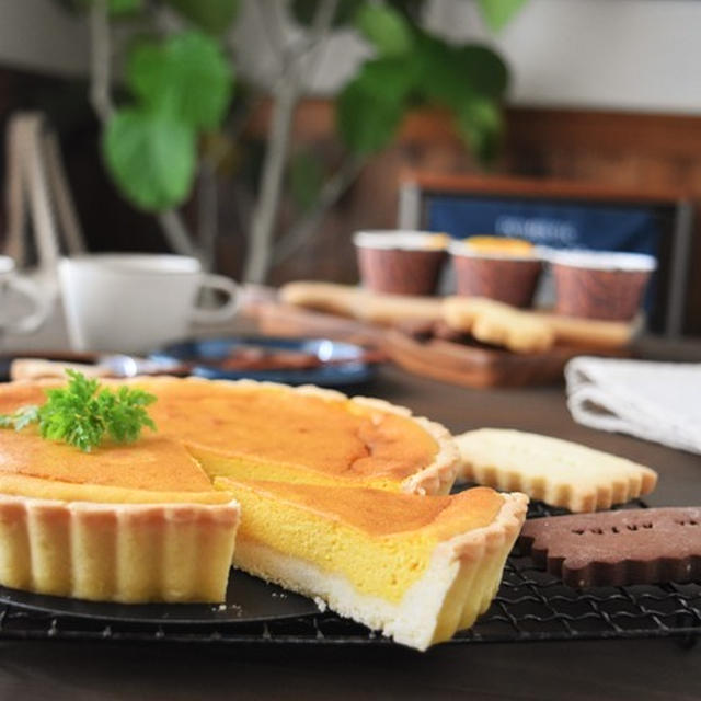 秋のお菓子＊かぼちゃのチーズタルト＊クッキー＊手作りの肉まん