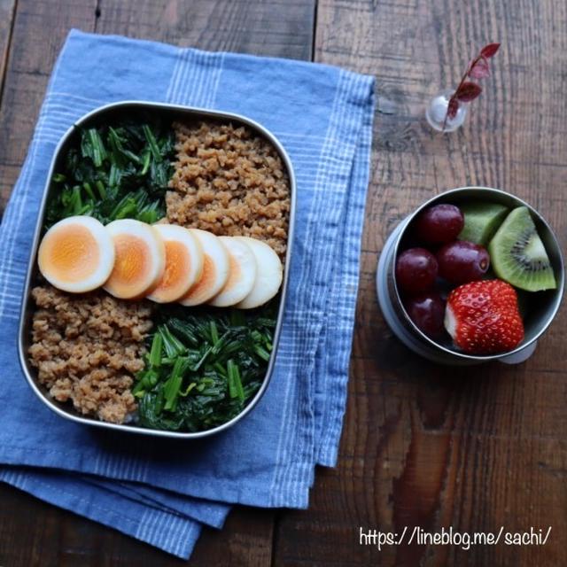 息子の＊鶏そぼろ弁当♡【#お弁当#鶏そぼろ】