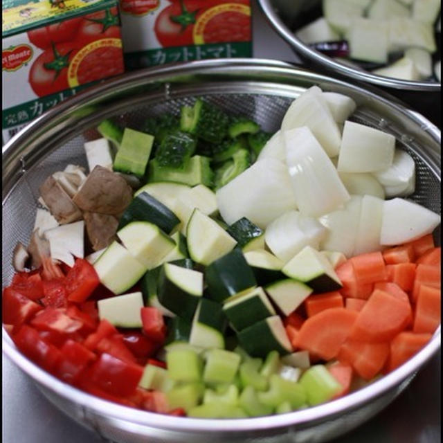 夏野菜たっぷりざんすぅーーー〜