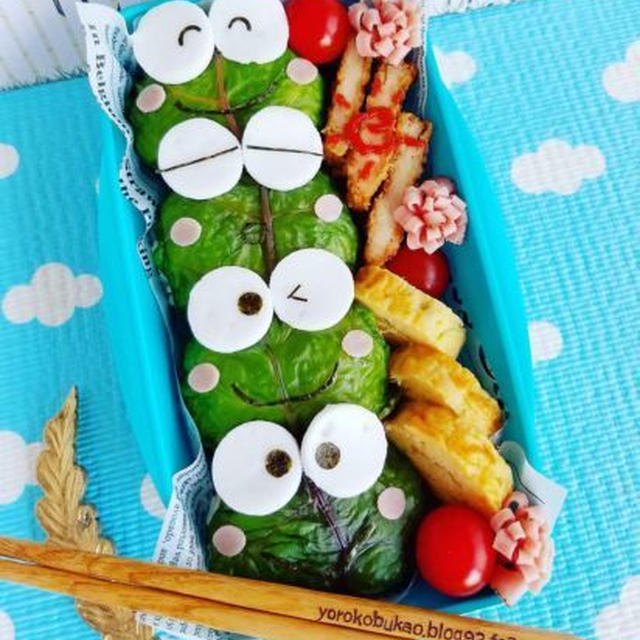 けろけろけろっぴおにぎり弁当＆小樽「藪半」さんの「かれーそば」最北の藪蕎麦～～四つ足は玉ねぎ(*・ω・)(*-ω-)(*・ω・)(*-ω-)ウンウン♪