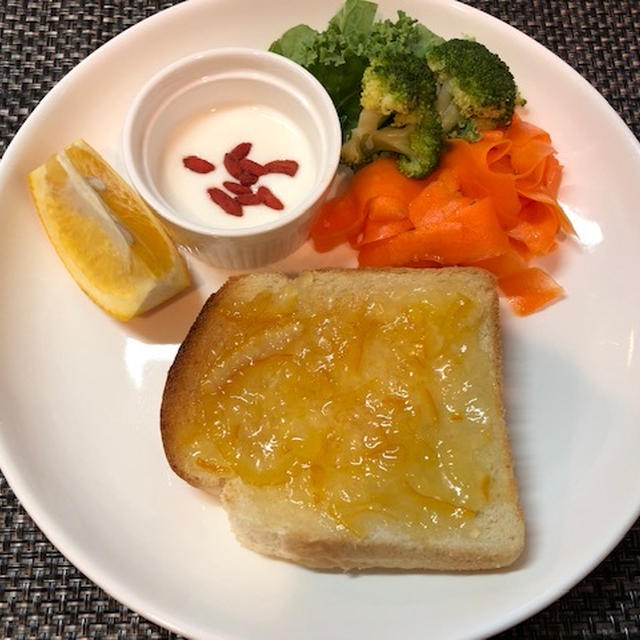 オレンジマーマレードトースト♡休日朝ごはん