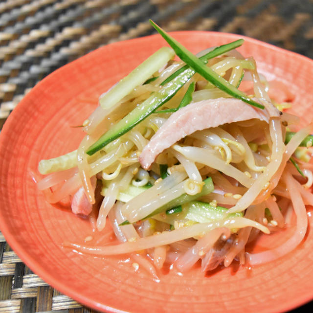 超簡単、もやしとチャーシューの和え物。ラーメントッピングでおつまみ。