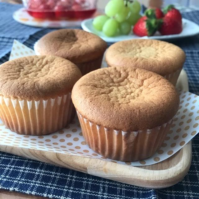 バター不使用のふわっと軽〜いカップケーキ