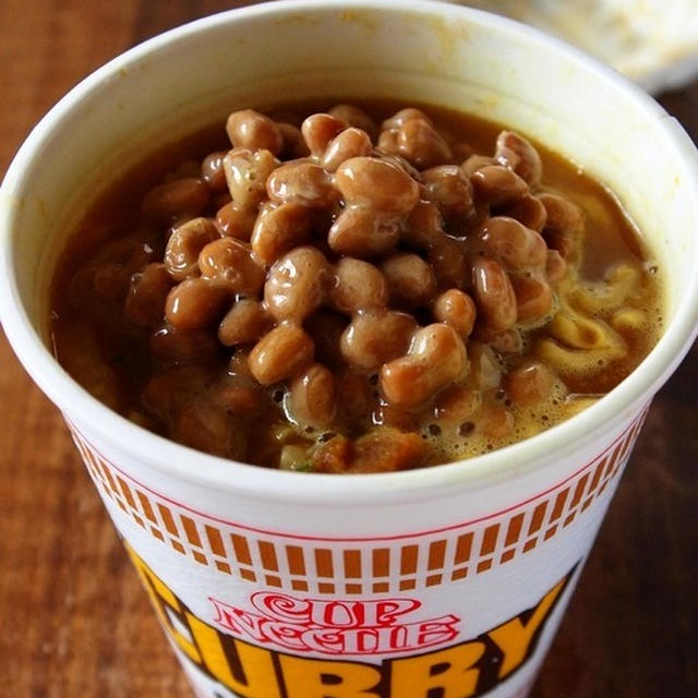 カップラーメンに〇〇をちょいたしするとウマ死！ベスト５