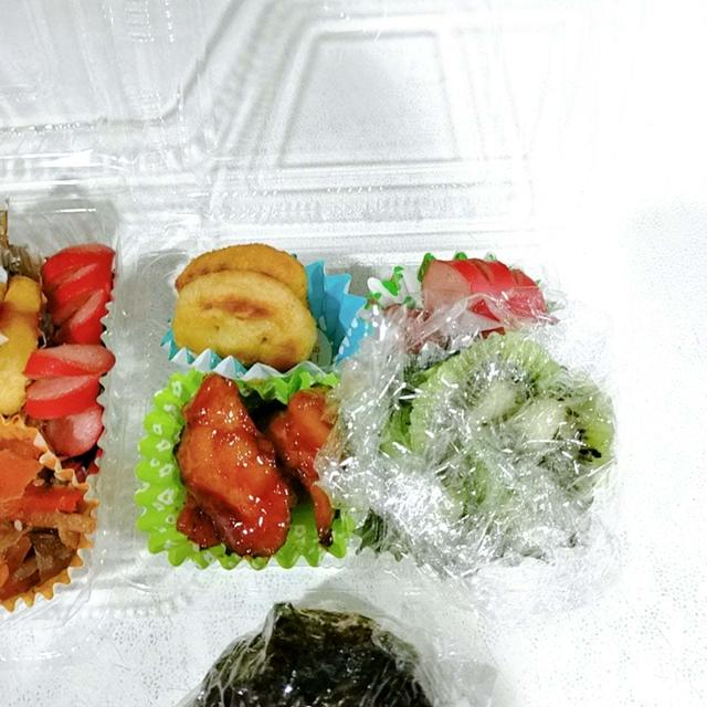 手間がかかるのは買った時【鶏むねの照り焼き】２月５日（月）のお弁当