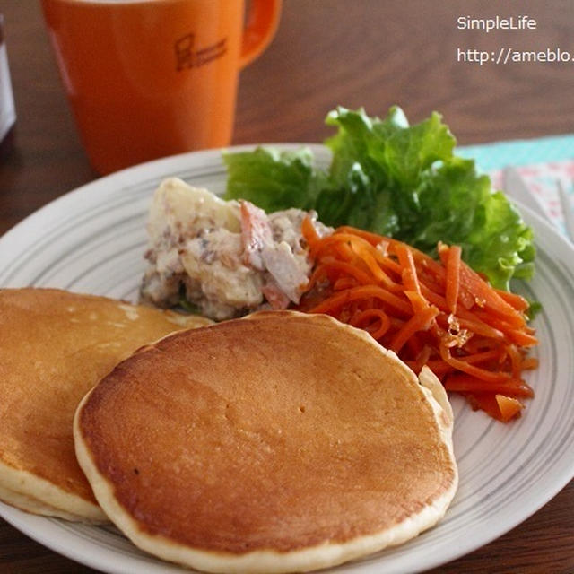 今朝の朝ごはん☆ふっかふかホットケーキで水難の相もふっとばそ！