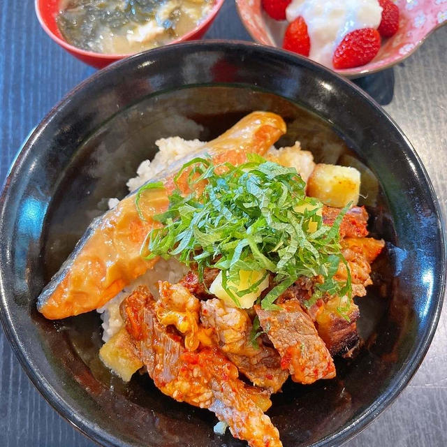 受験生にお寿司の代わりどんぶりです！！