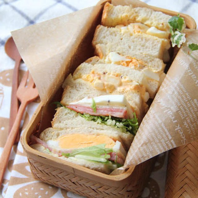 たまごたっぷりサンド・BME（ベーコン、水菜、卵）サンド弁当