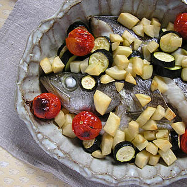 夏野菜とスズキのアクアパッツァ風