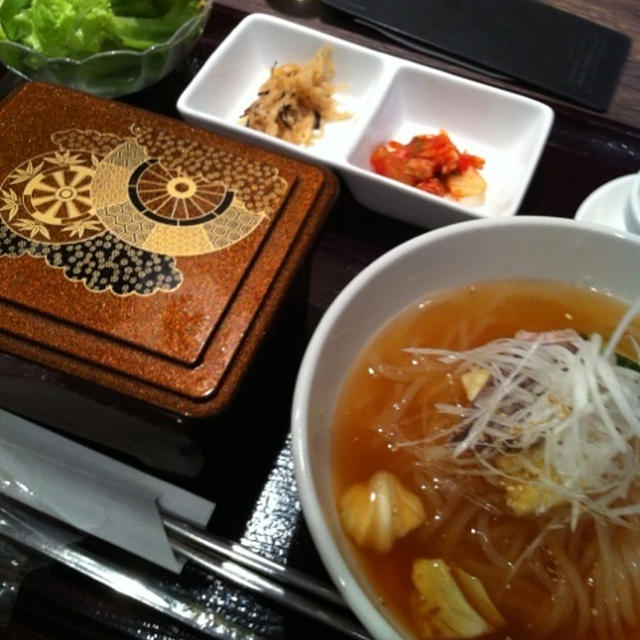 盛岡冷麺&カルビ丼