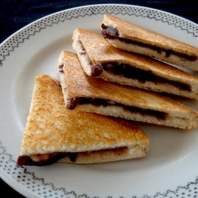 フライパンで焼けるホットサンド