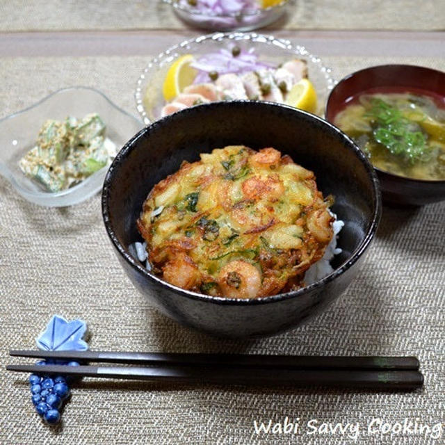 バラバラ事件が起きない　かき揚げ丼