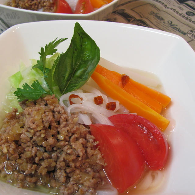 ひき肉とゆで野菜の冷たいフォー By おさむさん レシピブログ 料理ブログのレシピ満載