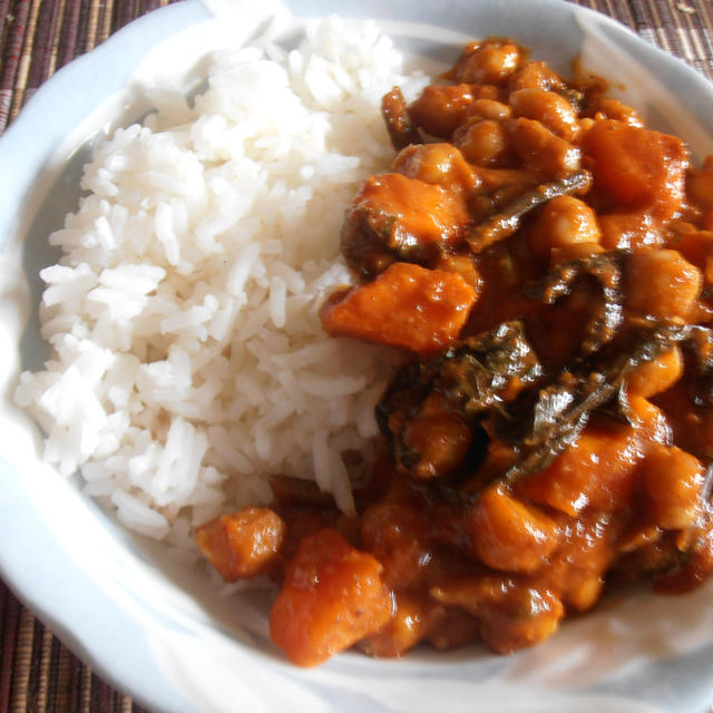 肉無し　ひよこ豆とさつまいものインドカレー