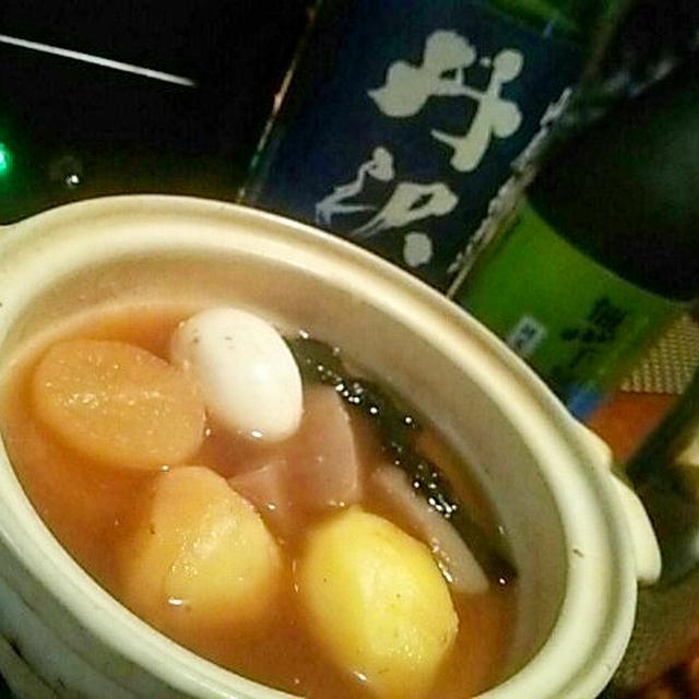 やってきましたおでんと燗の季節、鯛出汁おでんと秋刀魚のたたきに舌鼓