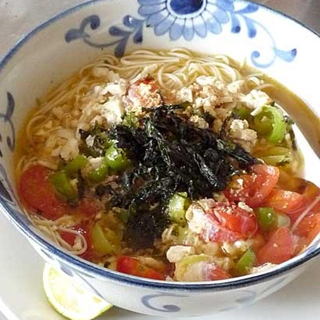 beviチャリティーフリマ開催／ベトナム風にゅうめん