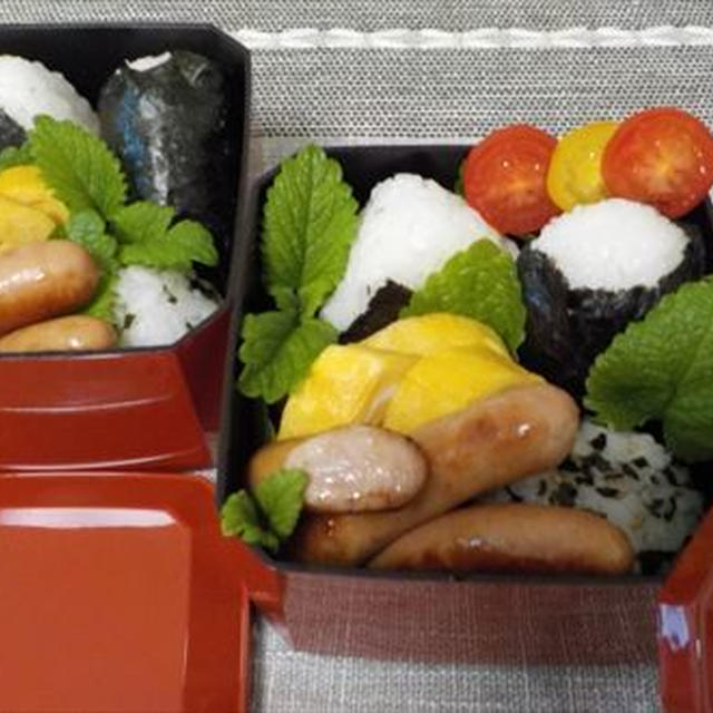 お花見弁当と満開の桜 2022