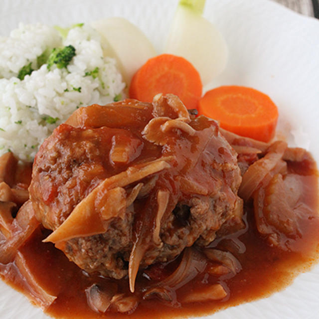 【圧力鍋レシピ】焼かないから、ラクラク！たっぷりきのこの煮込みハンバーグ