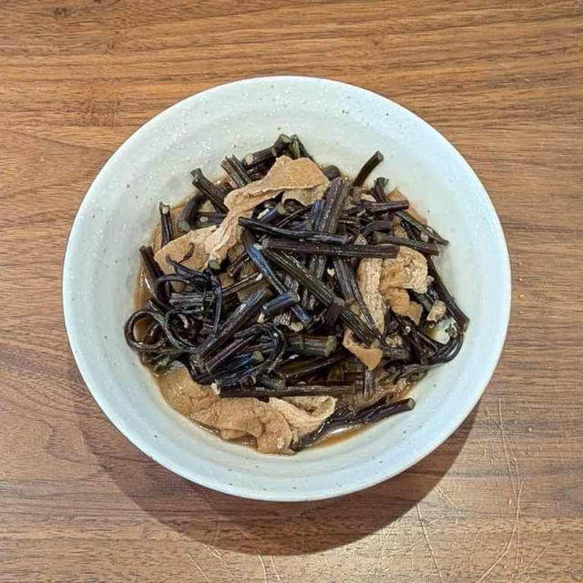 春の山菜わらびレシピ！わらびと油揚げの煮物！