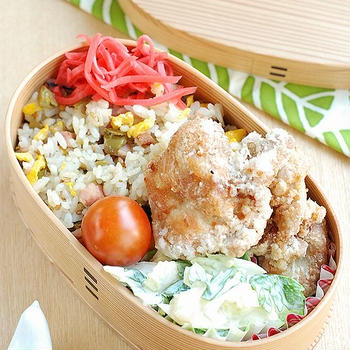 高菜炒飯弁当【クーポン戦争にまた完敗】