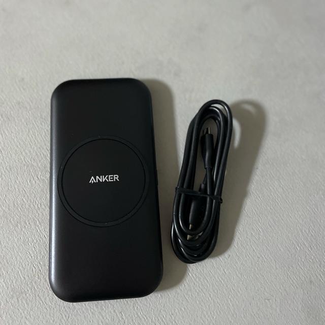 のせるだけで充電＾＾ANKERワイヤレス充電器