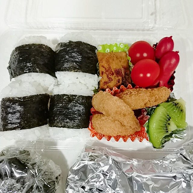 ５月２４日(月)のお弁当　エビフライ