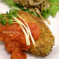 イタリアンオレガノ風味ポークカツレツ　トマトソースを添えて
