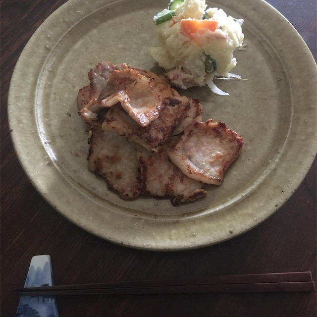 共感されない味笑【豚の生姜焼きとポテトサラダ】