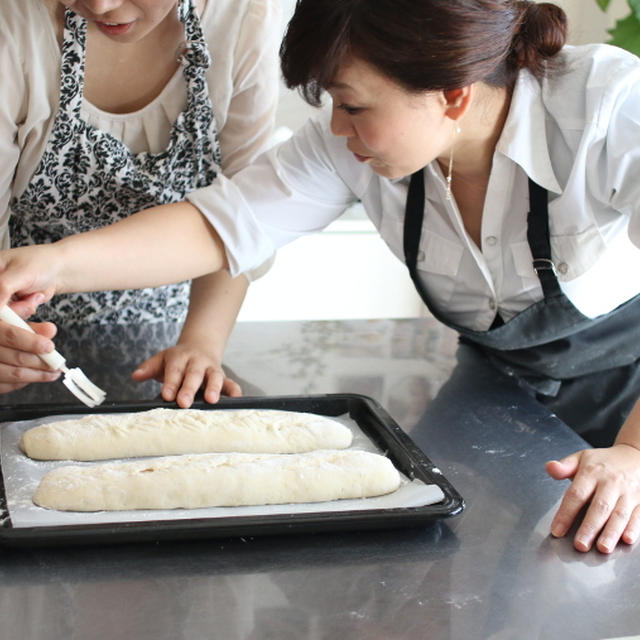 フランスパンを上手に焼くコツ！自家製酵母パン