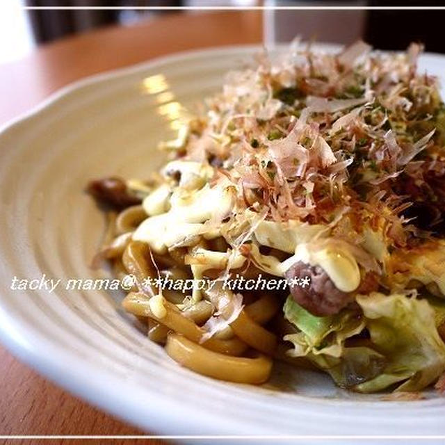 レンジで簡単♪お好み焼き風の蒸しうどん