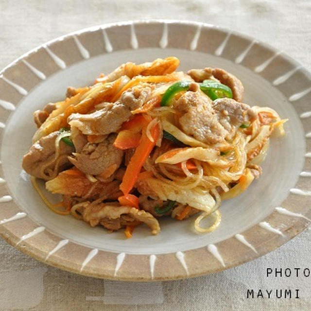 【節約おかず】春雨が旨みをキャッチ！ちくわと豚こまの甘辛炒め