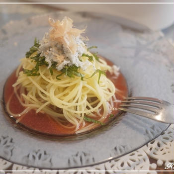 しらすと大葉の梅肉ソース仕立て冷製パスタ