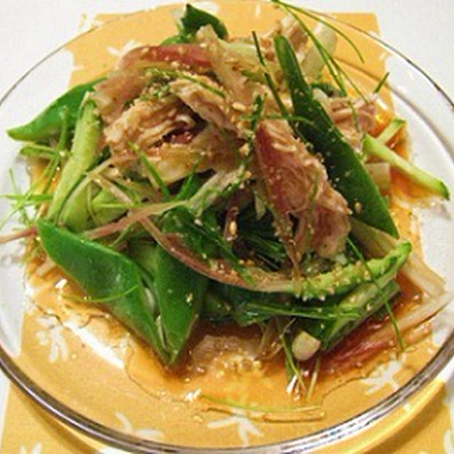 蒸し鶏のサラダ