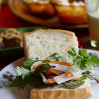 ベトナム風サンドイッチでおもてなし