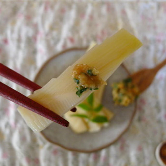 愛知県産：たけのこの山椒味噌添え