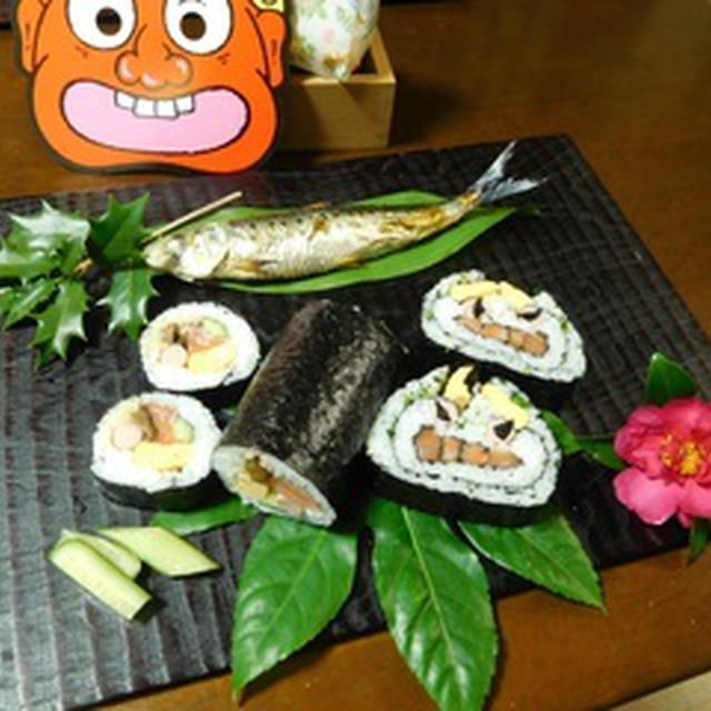 飾り巻き寿司「鬼」と恵方巻き作りました♪
