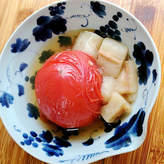 美味しいおだしでトマトを煮てみた