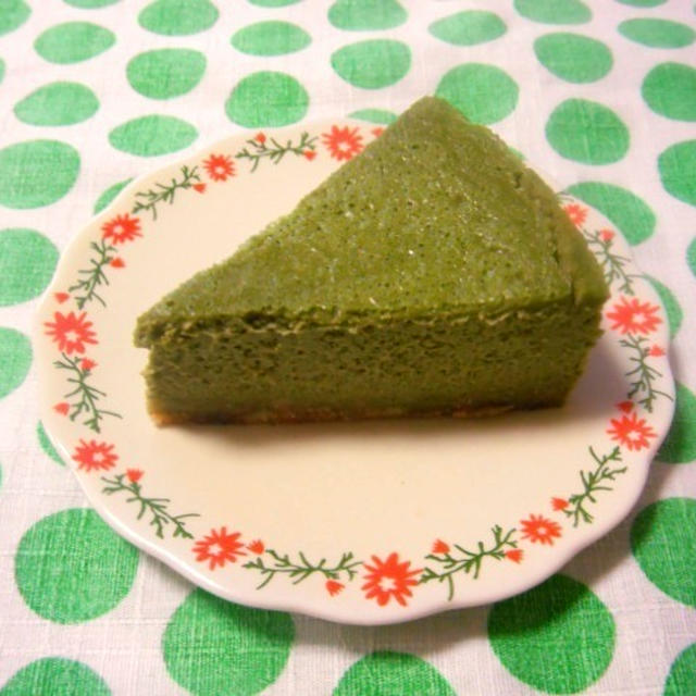 ユキコタロウちゃんへ『抹茶とほうれん草のチーズケーキ』
