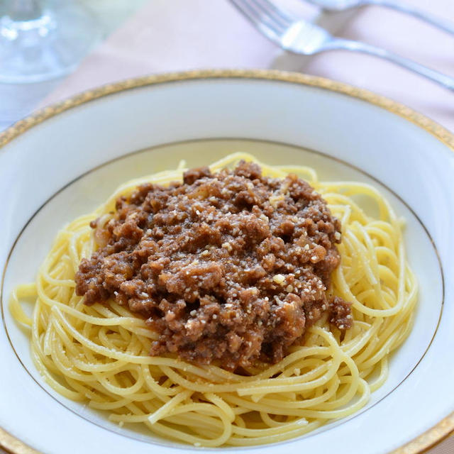 【スパゲッティミートソース】レンチンでソース作り！シンプル調味料で美味しい～☆