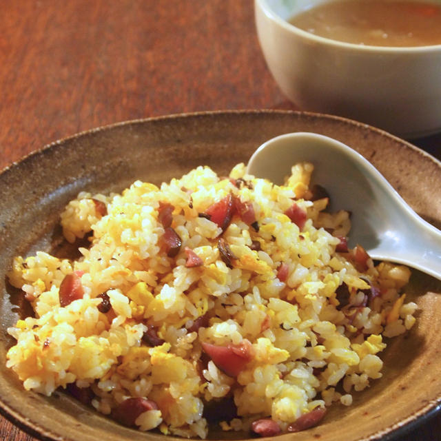 コンビニ惣菜実験めし・その５「柴漬けマヨたまチャーハン」