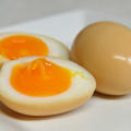 燻製たまご　燻製したつけダレに漬けた半熟卵は絶品でした。