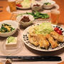 『鶏胸肉のパン粉ソテー』の献立。