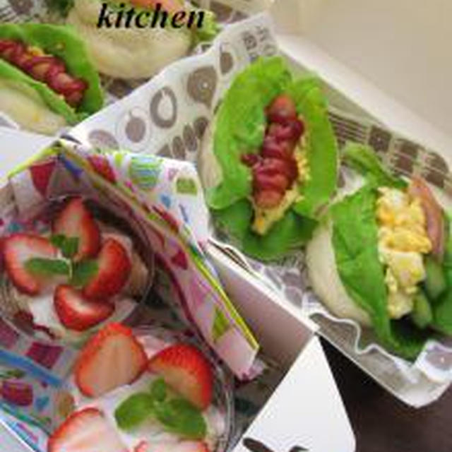 「ちびdecoランチ」持って、ぶるぶるお花見～。（笑）　