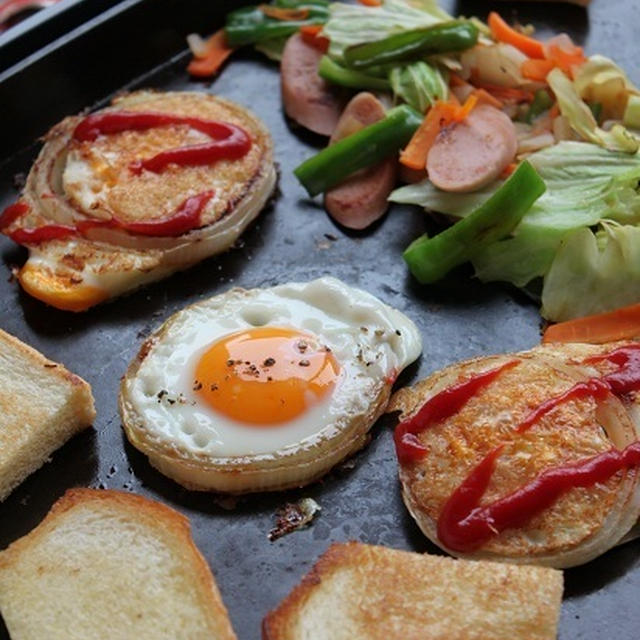 ホットプレートで朝ごはん ！ ホットプレートトーストを是非！