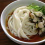 朝ごはんに「冷や山菜ぶっかけうどん」