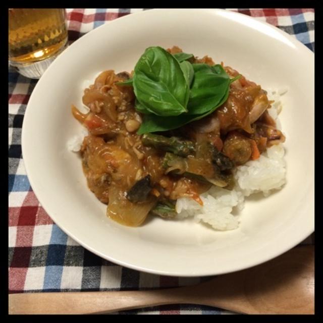 ホタルイカと野菜のカレー炒め丼