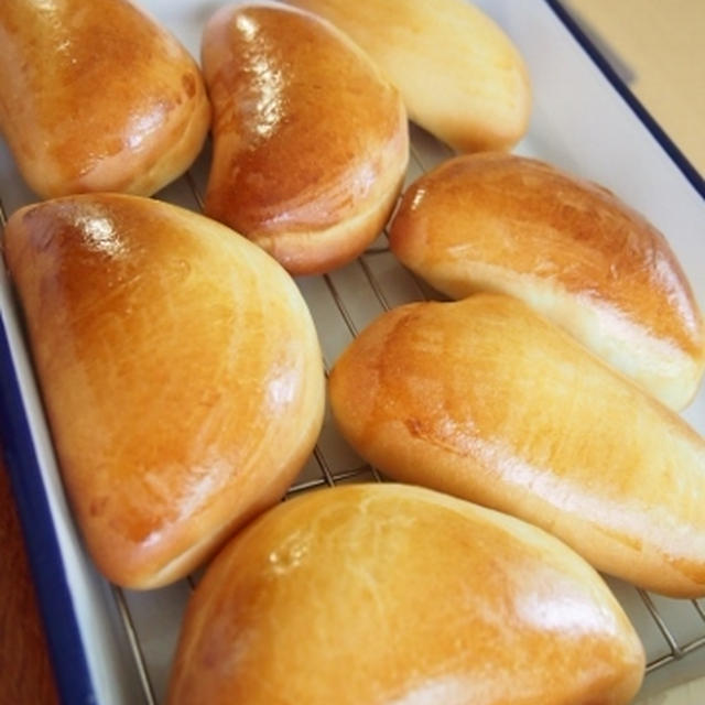 次男坊のクリームパン
