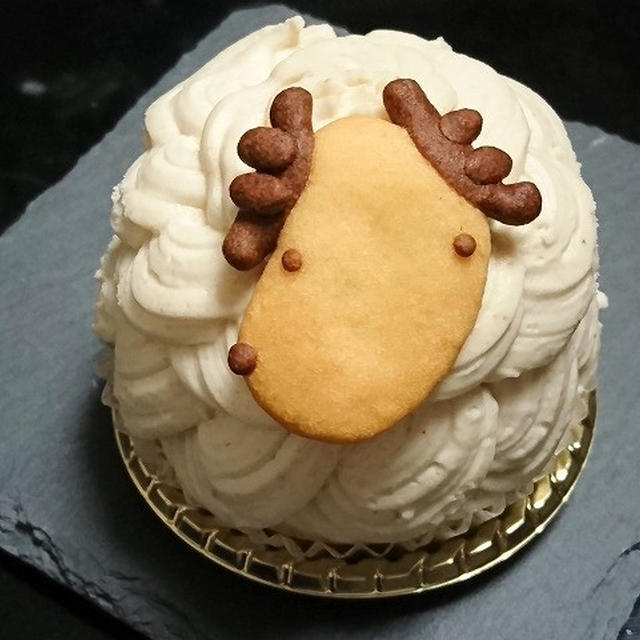 クリスマスケーキ(1)「トナカイさんのモンブラン」