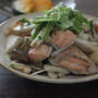 魚醤のうまみにはまる。秋鮭とかぶと蓮根のバターナンプラー炒めとまごわやさしいダイエット献立
