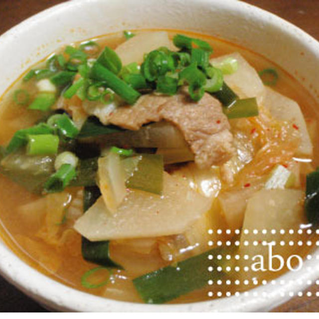 美味安心「こだわりキムチ」を使ってキムチ汁